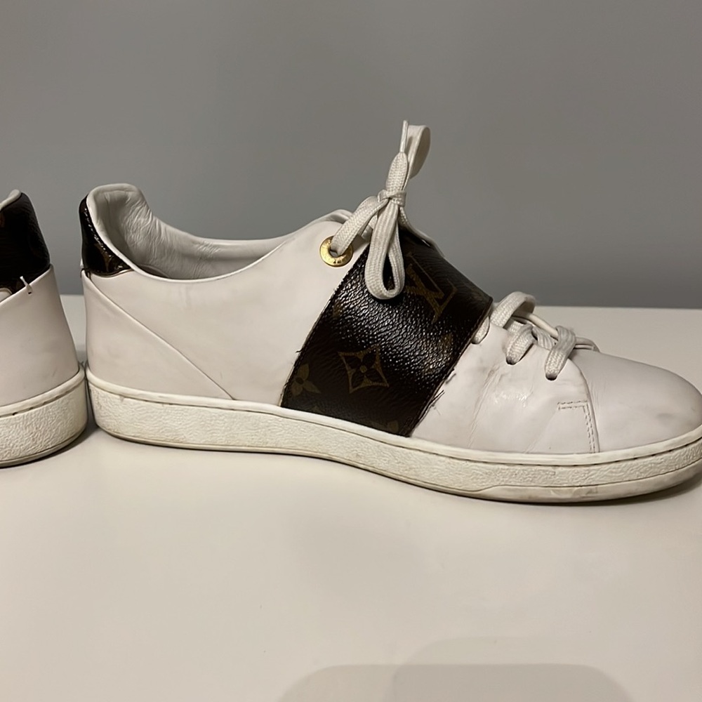 Louis Vuitton Sneakers - Picture 2 of 6